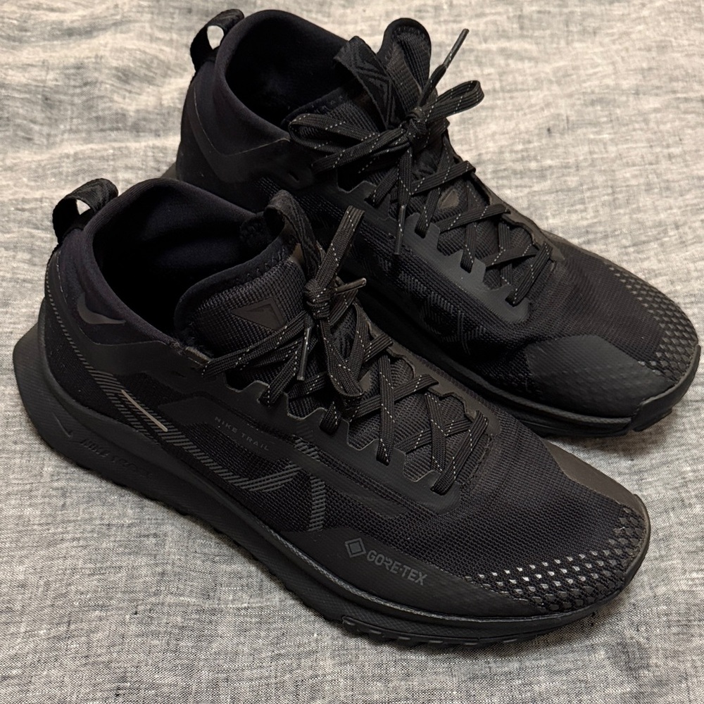 Men's Nike React Pegasus Trail 4 GORE-TEX Black Shoes Size 9.5